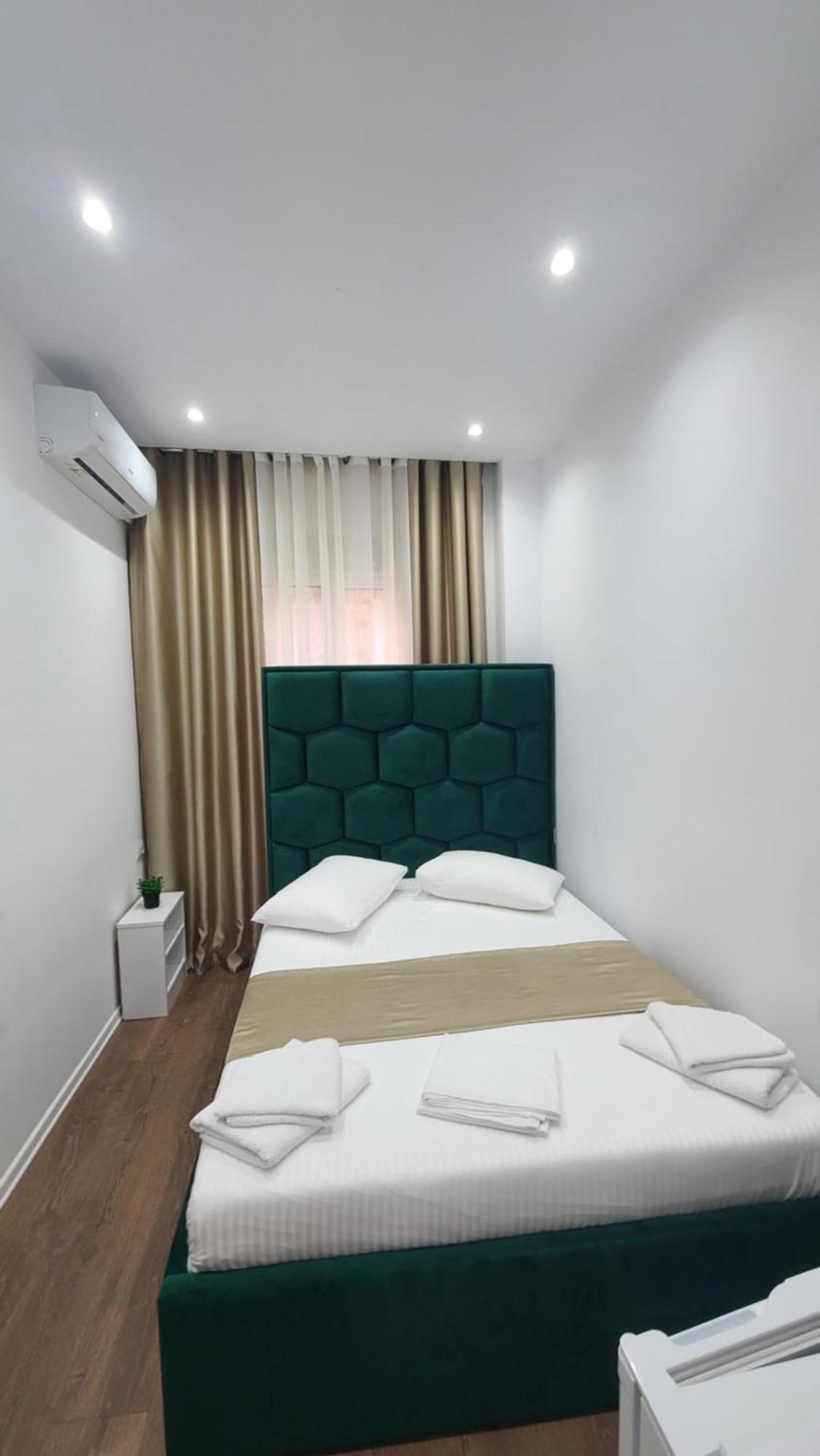 Luxury Room'S By Lika Sarandë Exterior foto
